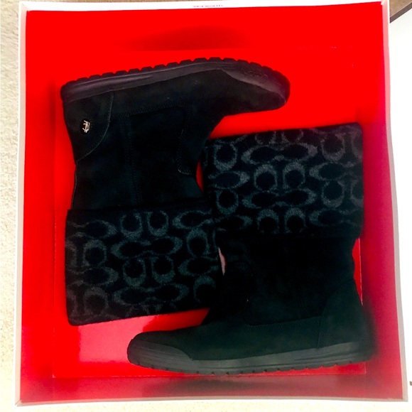 Coach Boots - Picture 2 of 11